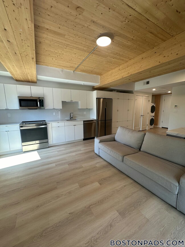 property at 11 E Lenox St