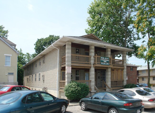 86 W 8th Ave in Columbus, OH - Foto de edificio - Building Photo