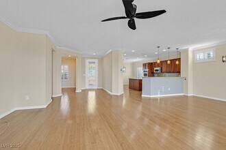 2626 Portsmouth Creek Ave in Henderson, NV - Building Photo - Building Photo