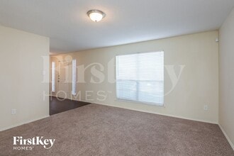 2900 Ocean Dr in Lancaster, TX - Building Photo - Building Photo