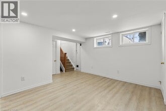 59 Rodman St in St Catharines, ON - Building Photo - Building Photo