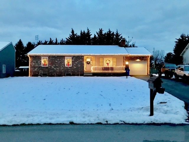 property at 8216 Lookout Ln