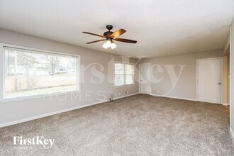 6007 E 150th St in Grandview, MO - Building Photo - Building Photo