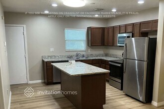 3725 Pine View Cir in Jacksonville, FL - Building Photo - Building Photo