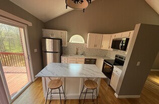 7410 Sterling Springs Way in Burlington, KY - Building Photo