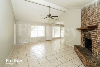 7603 Stamen Dr in Houston, TX - Building Photo - Building Photo