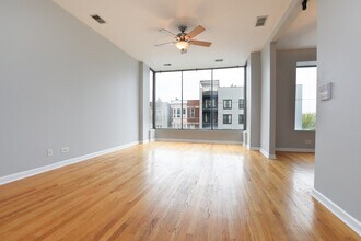 2620 W North Ave-Unit -2 in Chicago, IL - Foto de edificio - Building Photo