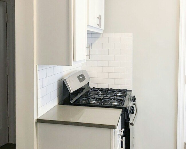 5057 N Damen Ave in Chicago, IL - Building Photo - Building Photo