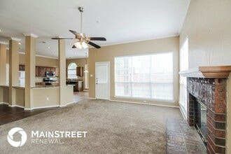 101 Chapel Hill Dr in Desoto, TX - Building Photo - Building Photo