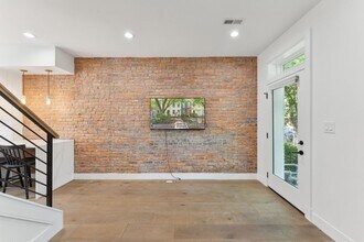 1537 C St SE in Washington, DC - Building Photo - Building Photo