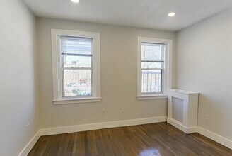 195 Park Dr, Unit 195 in Boston, MA - Building Photo - Building Photo