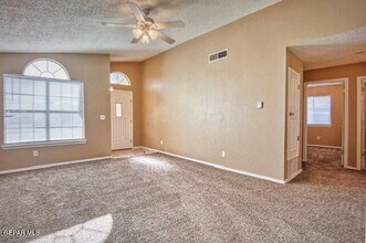 14729 Cactus View Ct in Horizon City, TX - Building Photo - Building Photo