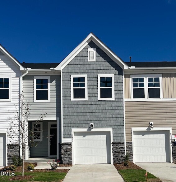 6012 Grey Colt Wy, Unit FL9-ID707 in Durham, NC - Building Photo - Building Photo