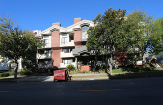 621 N Louise St Apartments