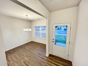 203 Edna Trl in Euharlee, GA - Building Photo - Building Photo