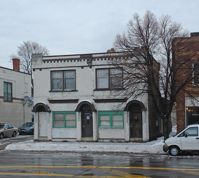 1454 Dewey Ave in Rochester, NY - Foto de edificio - Building Photo