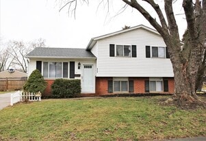 2755 Glenbriar St in Columbus, OH - Building Photo