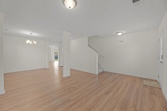 414 Louisia Mae Way in New Bern, NC - Building Photo - Building Photo