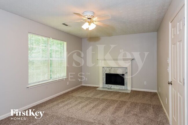 2430 Century Ln in Snellville, GA - Building Photo - Building Photo
