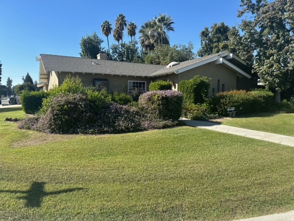 101 Blanding Ct in Bakersfield, CA - Building Photo