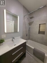 82 Albert St N in Orillia, ON - Building Photo - Building Photo