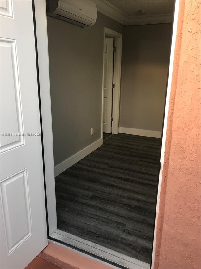 44XX NW 179th St in Opa Locka, FL - Building Photo - Building Photo
