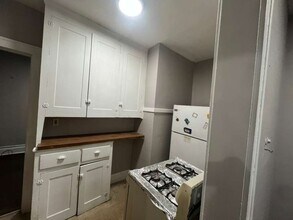 1801 Stanwood Rd, Unit 6 in East Cleveland, OH - Building Photo - Building Photo