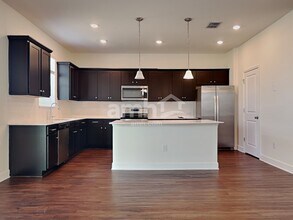 3130 Artemisia Ln in Zephyrhills, FL - Building Photo - Building Photo