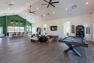 VC Park at Geauga Lake in Aurora, OH - Building Photo