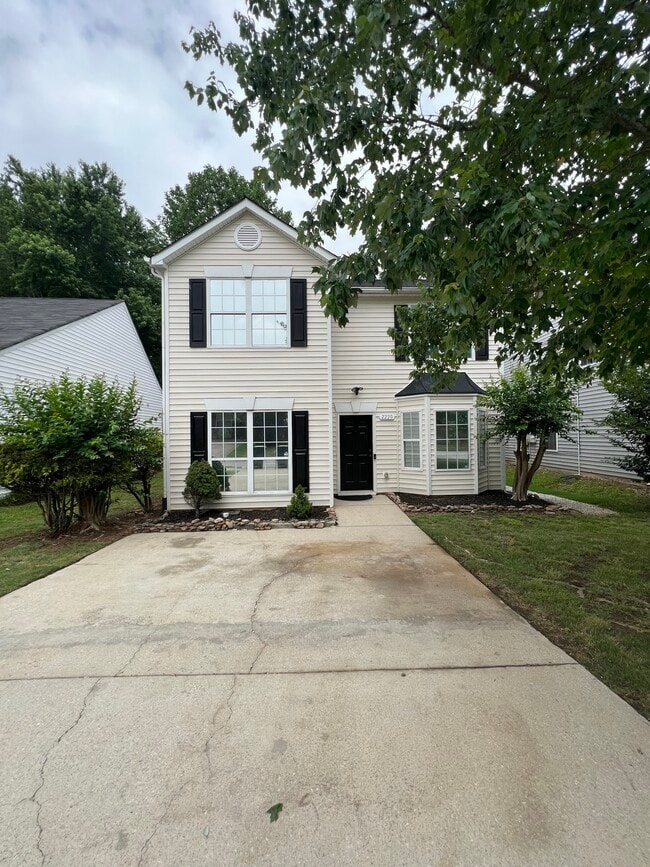 property at 2220 Asquith Ave SW