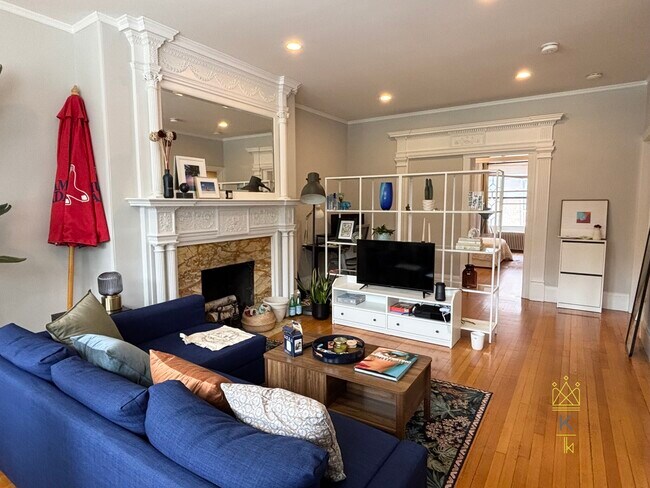 132 St Mary's St in Boston, MA - Building Photo - Building Photo