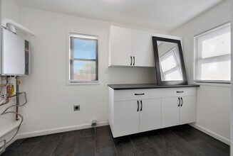 7031 E Loma Land Dr in Scottsdale, AZ - Building Photo - Building Photo