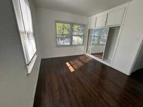 2032-2106 Delaware Ave in Santa Monica, CA - Building Photo - Building Photo