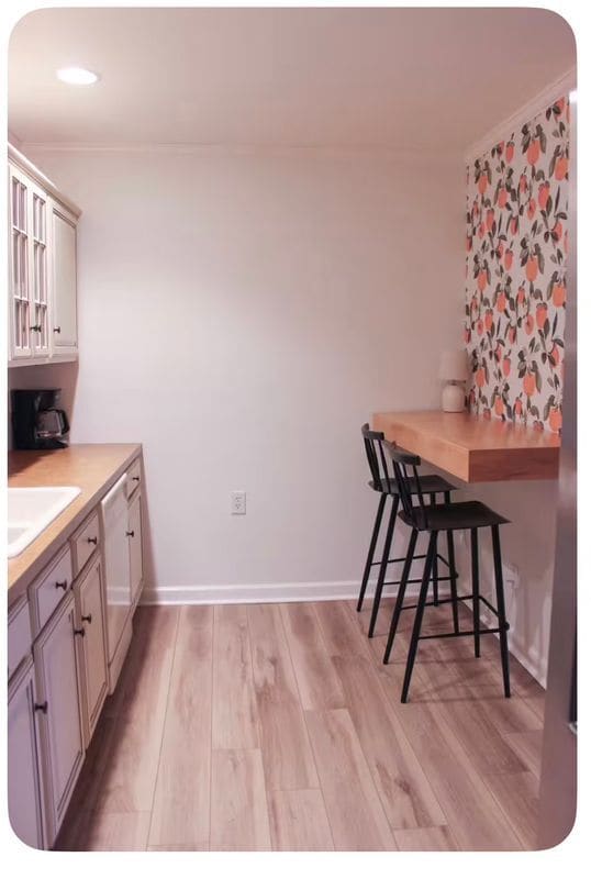 1803 Timberlake Dr in Lynchburg, VA - Foto de edificio - Building Photo