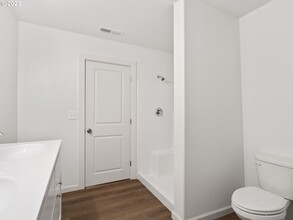 600 N Earl Ct in Stanfield, OR - Building Photo - Building Photo