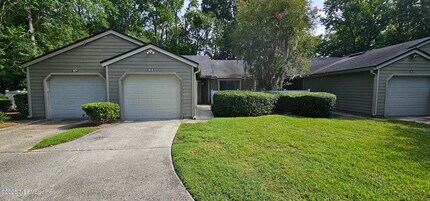 7610 Baymeadows Cir W in Jacksonville, FL - Building Photo - Building Photo