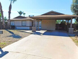 6014 S 41st Pl in Phoenix, AZ - Building Photo