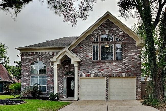 property at 16834 Scenic Gardens Dr