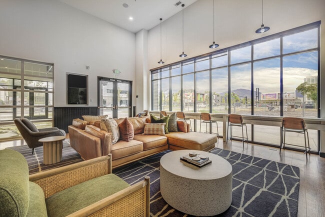 Slate in Salt Lake City, UT - Foto de edificio - Building Photo