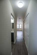 5851 N Winthrop Ave, Unit #104 in Chicago, IL - Building Photo - Building Photo