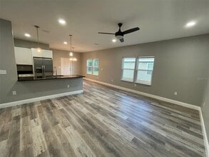 640 NE 15th Ter in Gainesville, FL - Building Photo - Building Photo