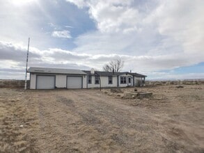 83 B E Cummings in Moriarty, NM - Building Photo - Building Photo