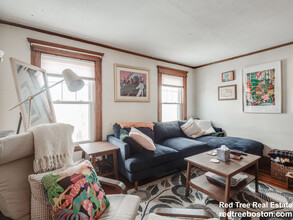 60 Powder House Blvd, Unit 3 in Somerville, MA - Building Photo - Building Photo