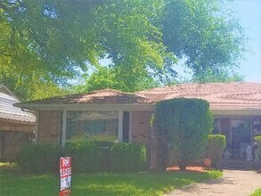 7430 Brentcove Cir in Dallas, TX - Building Photo - Building Photo