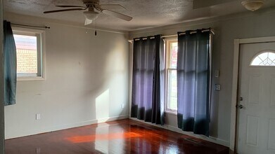 15249 Roycroft St in Roseville, MI - Foto de edificio - Building Photo