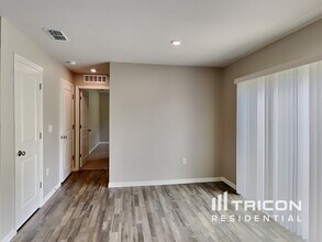 11391 Pickford St in Spring Hill, FL - Building Photo - Building Photo