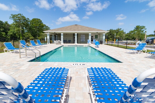 Tanager Square Apartments