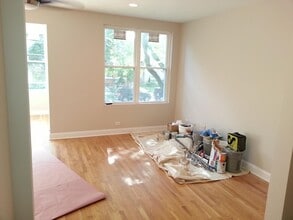 5010 N Troy St in Chicago, IL - Building Photo - Building Photo