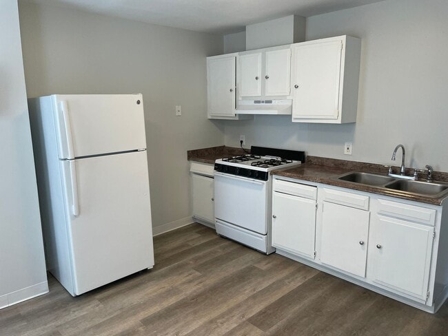 property at 220 Cross St