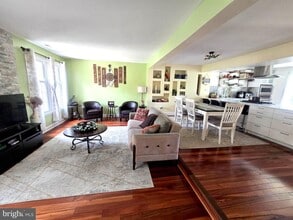 4453 Edan Mae Ct in Annandale, VA - Building Photo - Building Photo
